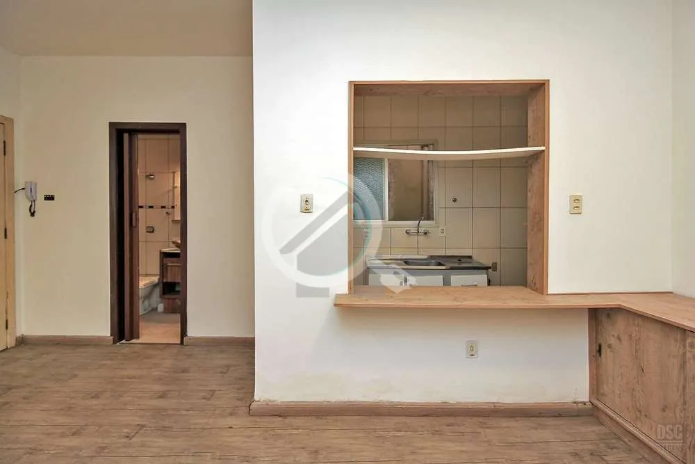 Imagem Descubra o encanto de viver em um espaço pequeno, enxuto e de fácil manutenção. Este Kitnet gard...