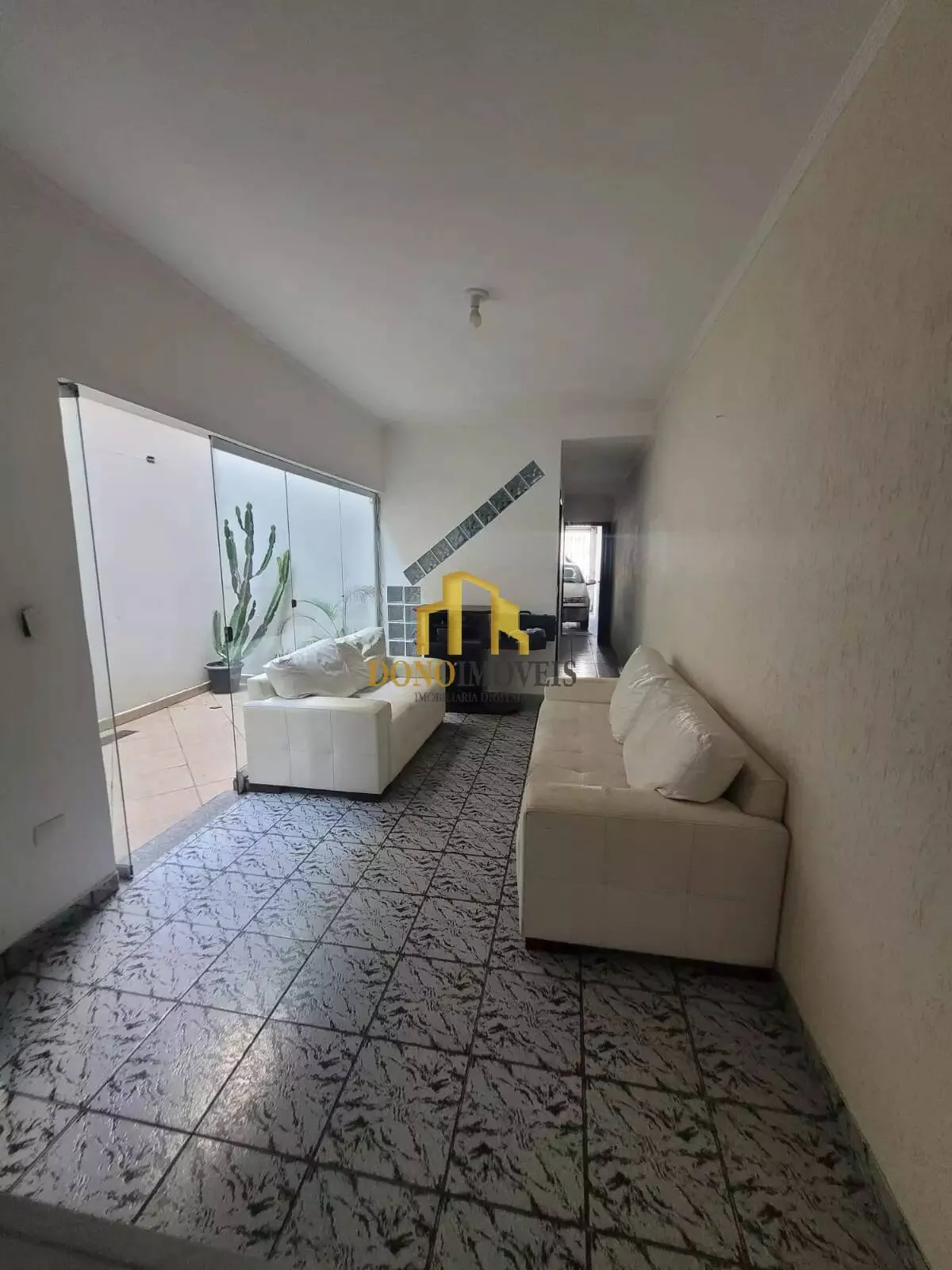 Foto do imóvel Sobrado à Venda com 4 dorms, 2 vagas, Bairro Parque Selecta II SBC