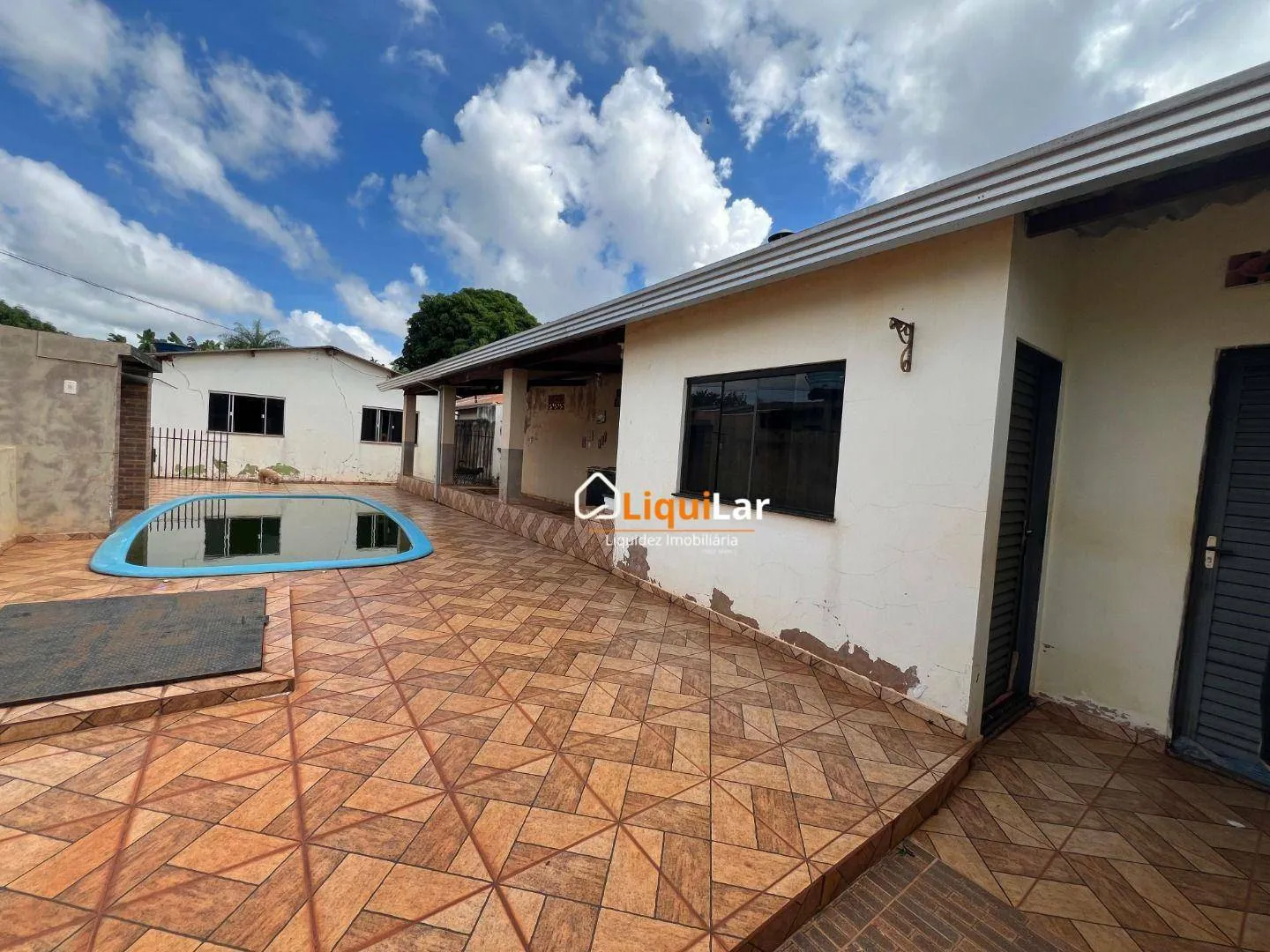 Imagem Casa com Piscina no Portal Caiobá - Amplo Terreno e Excelente Localização