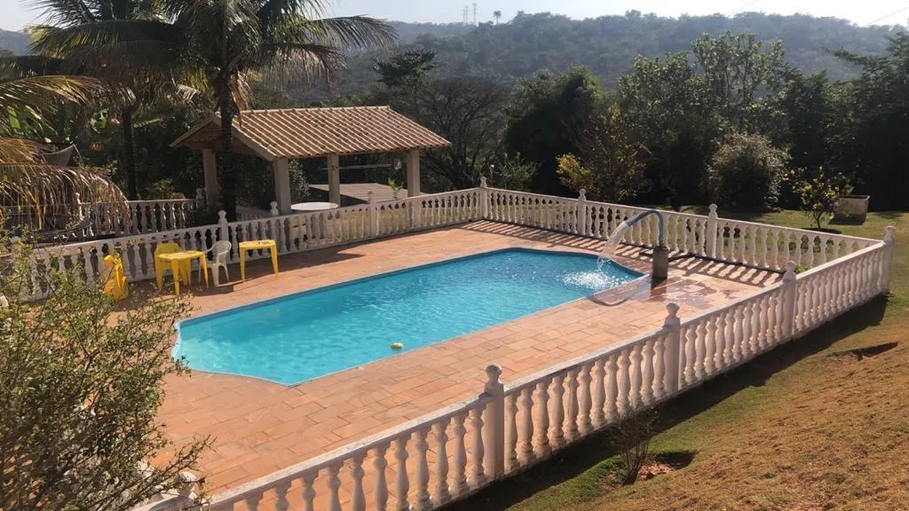 Imagem Vendo ótima chácara em Igarapé/MG com 3.750 m² de área