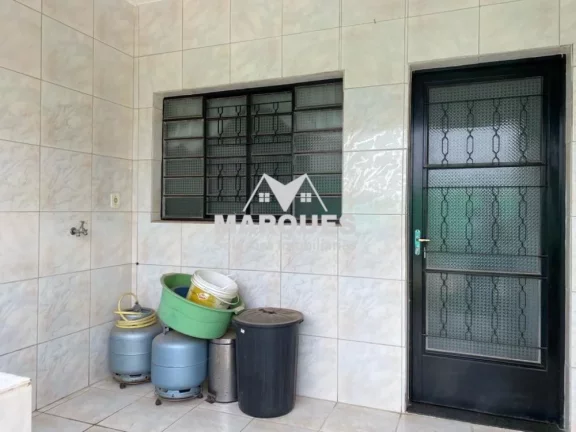 Imagem Casa c/ piscina em Campinas (aceita troca por Apto)