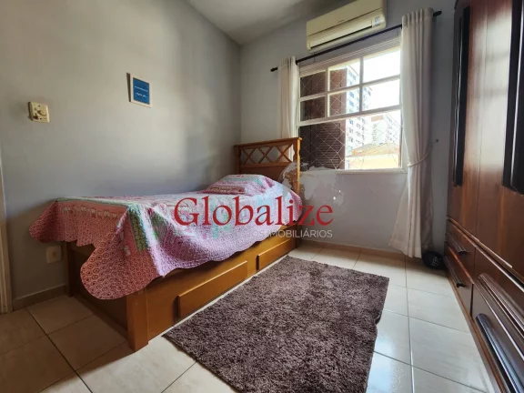 Imagem Apartamento à venda com 2 dormitórios, 1 vaga na Ponta da Praia em Santos por R$ 405.000,00