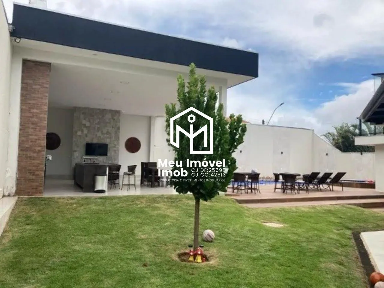 Imagem SHA Conjunto 6 Arniqueiras Res Village 5 Quartos 767 m²