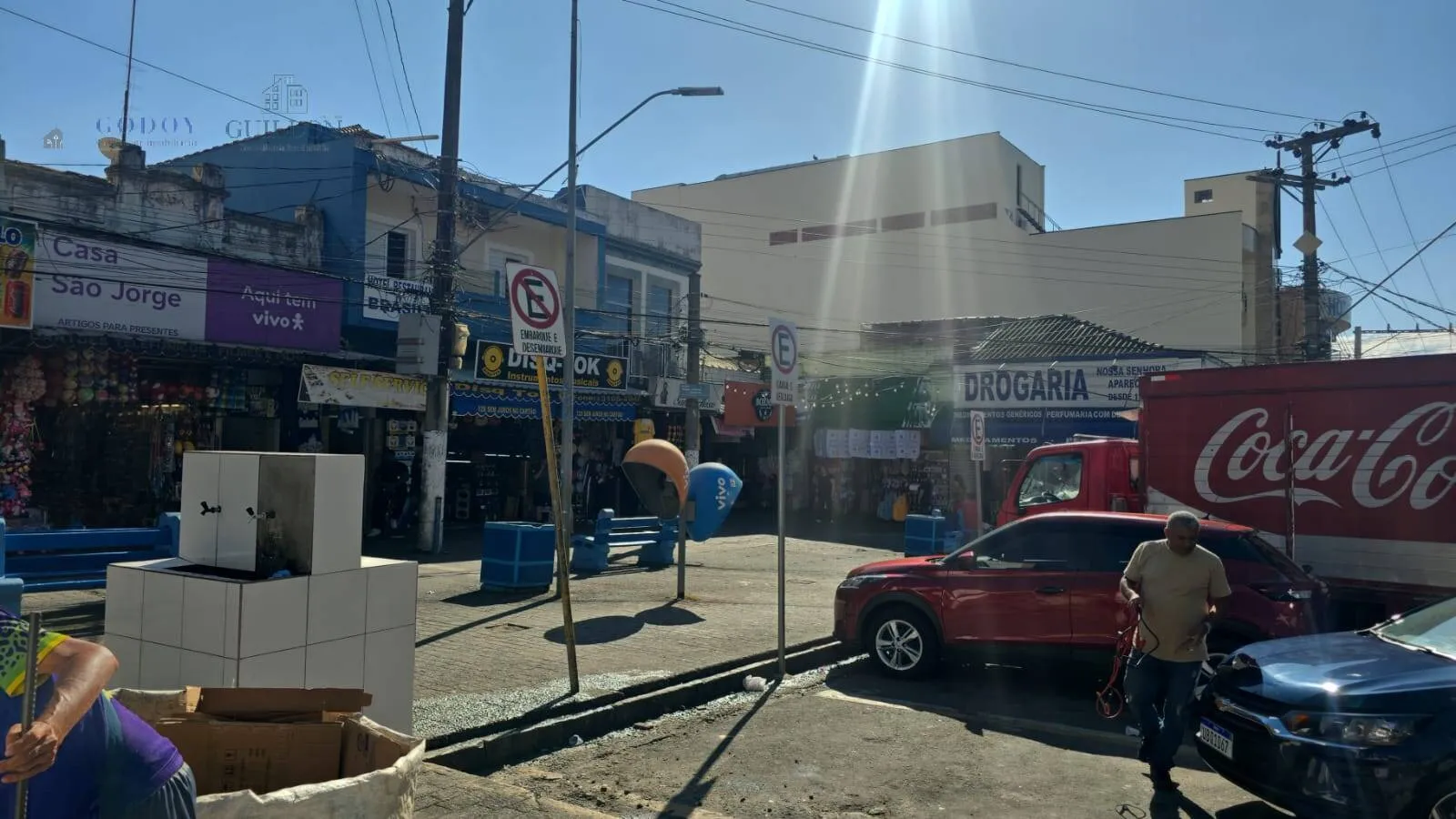 Imagem Oportunidade Rara: Terreno Comercial de 1.133 m² na Praça de Aparecida