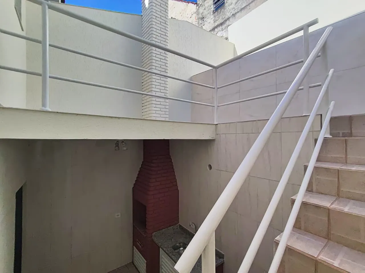 Imagem Casa para Venda em Santo André, Campestre, 3 dormitórios, 3 suítes, 1 banheiro, 4 vagas