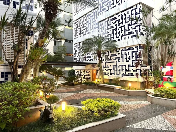 Imagem Cobertura à Venda com 150m², 3 Quartos, 2 Suítes e 4 Vagas -Excelente Local