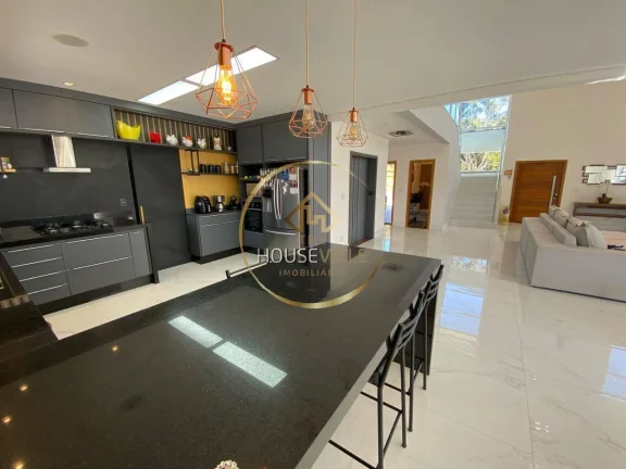 Imagem Casa em Condomínio, 5 Suítes, Recanto Santa Bárbara, Jambeiro/SP