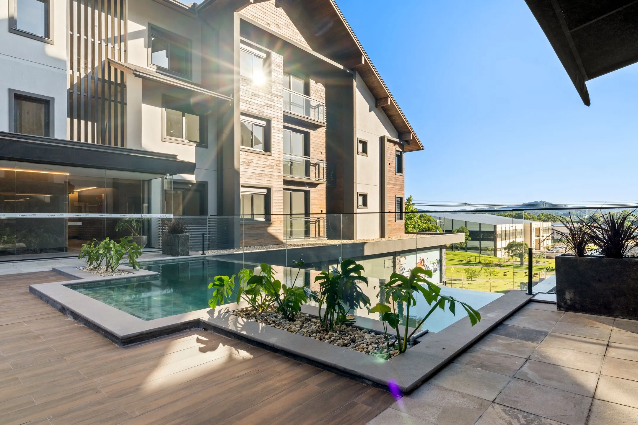 Imagem Apartamento à venda em Gramado, Vale das Montanhas, com 2 quartos, 62.21m2