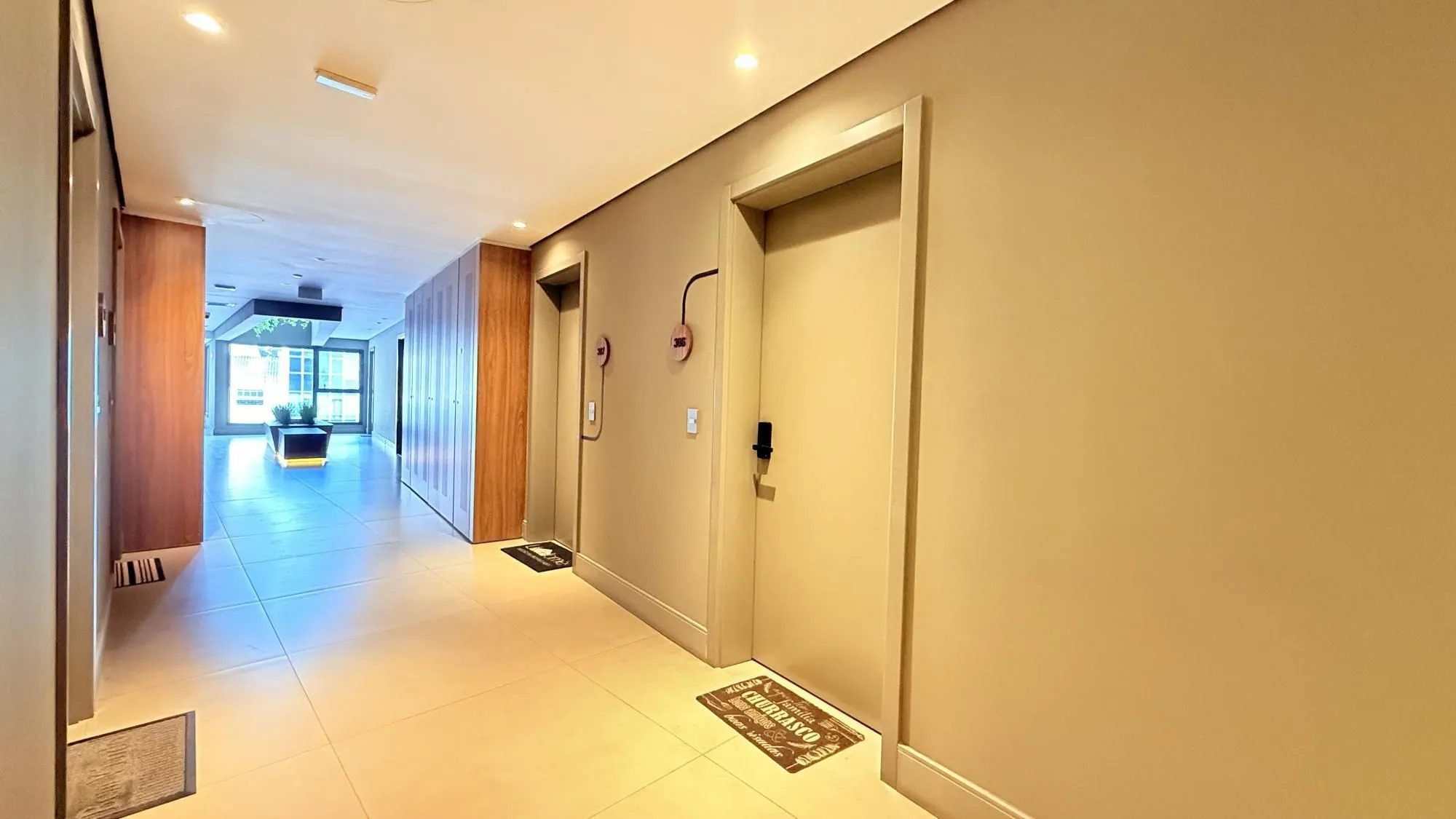 Imagem Excelente Apartamento à venda - R$588.800,00 - Bairro Auxiliadora / Porto Alegre -
