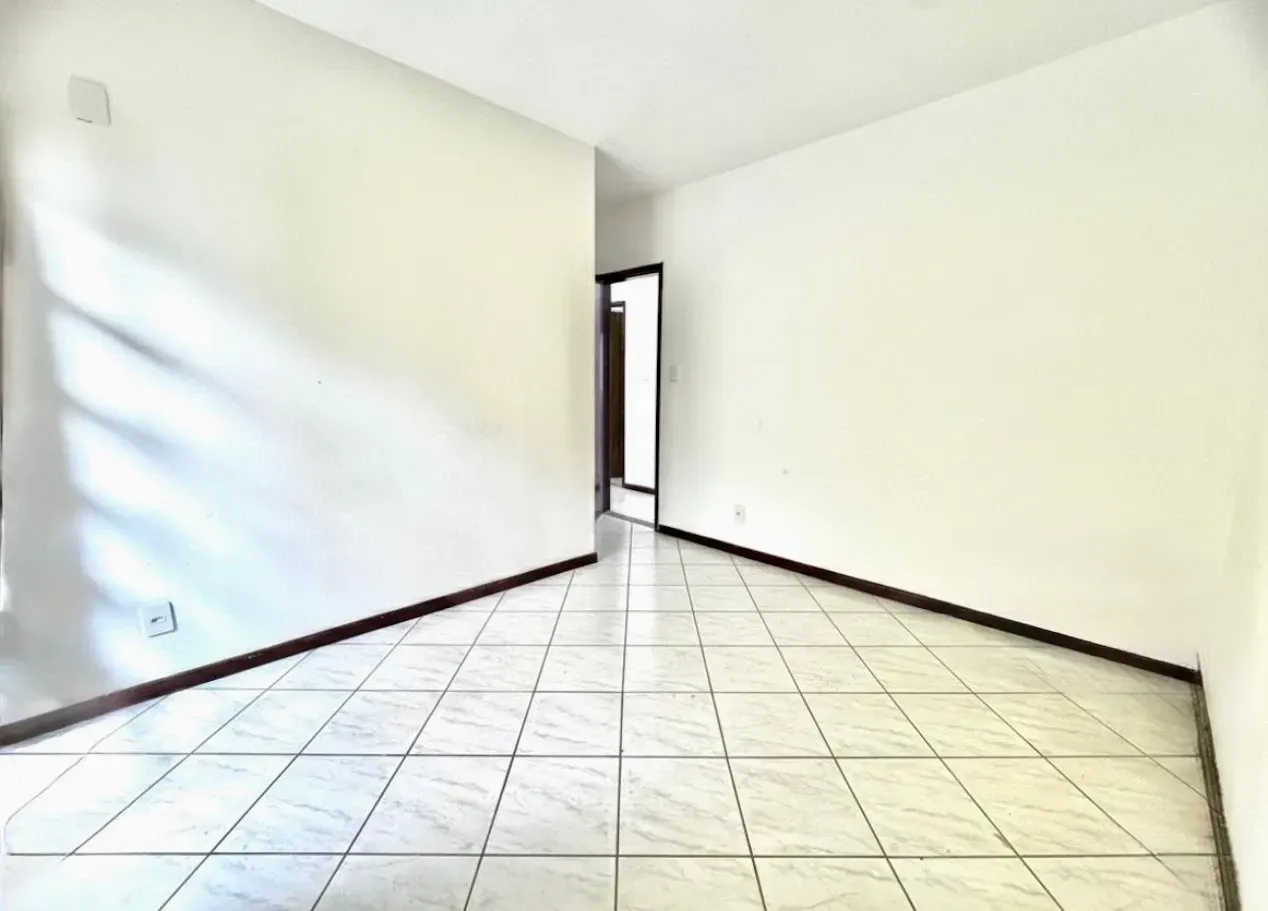 Imagem Casa de Condomínio com 4 Quartos à Venda, 120 m² em Vargem Grande - Rio de Janeiro