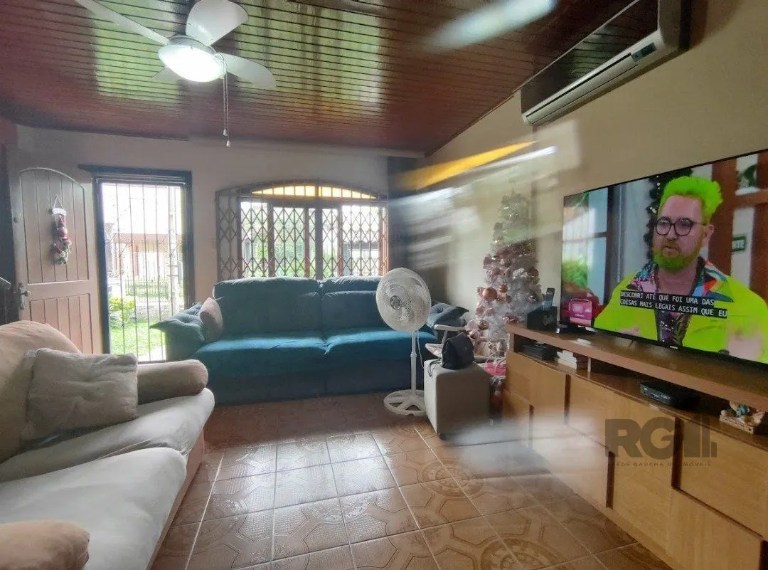 Imagem Casa para venda com 3 dormitórios no bairro Tristeza