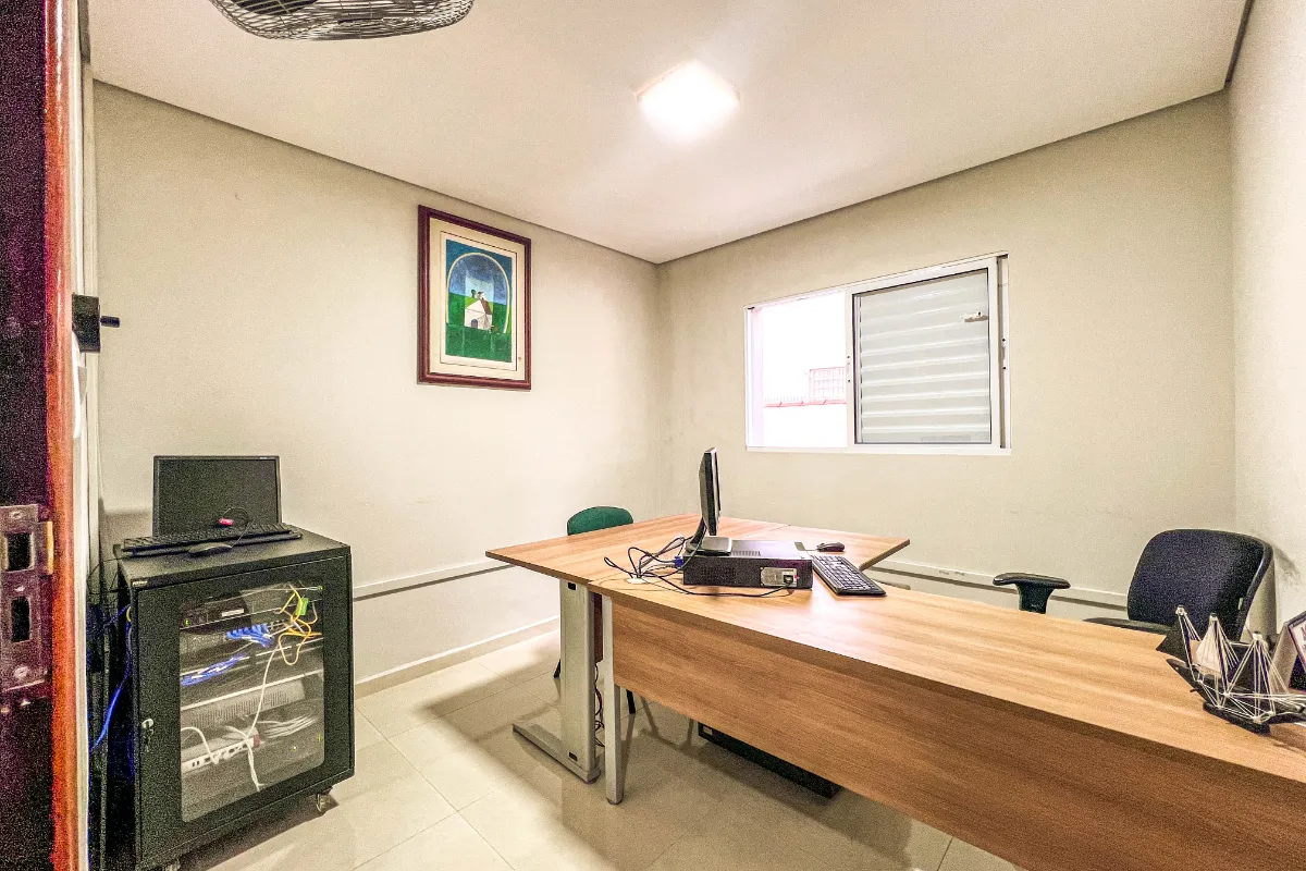 Imagem Casa comercial para venda em Centro, 118m2