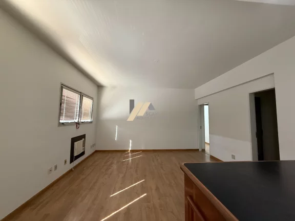 Imagem Sala comercial à venda no Cambuí em Campinas, São Paulo.