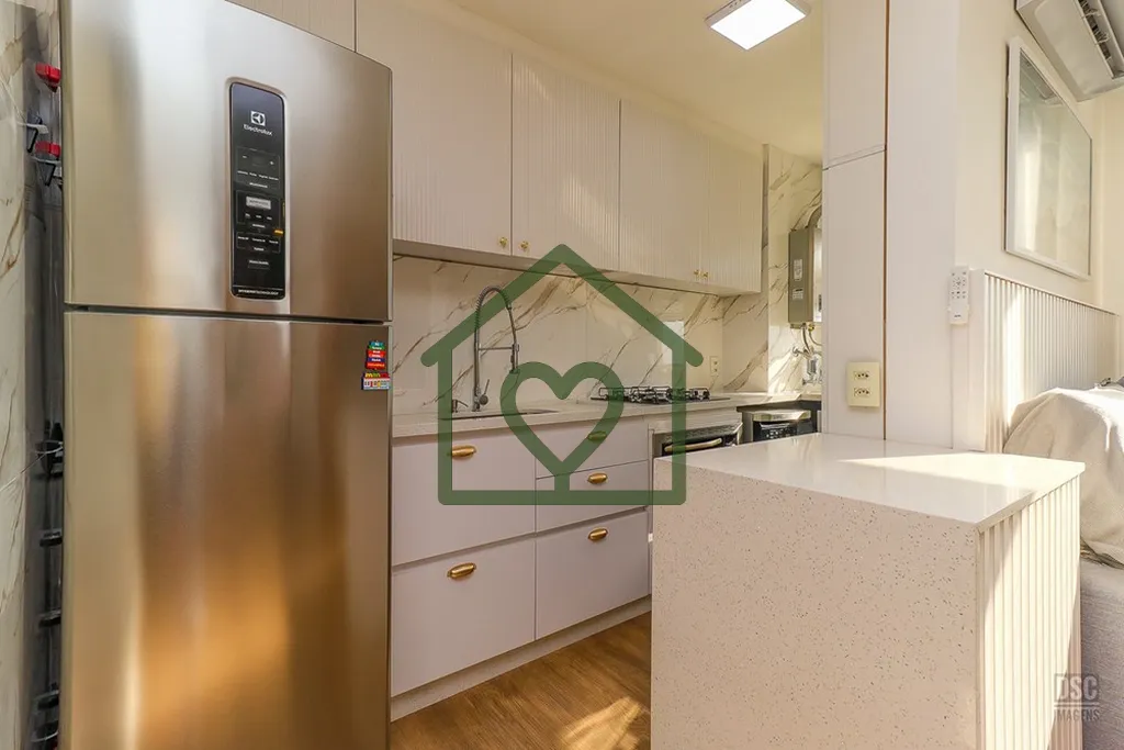 Imagem Apresentamos uma oportunidade única de adquirir um incrível apartamento no coração de Porto Aleg...