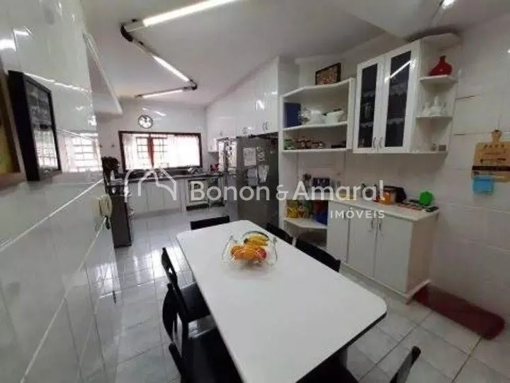 Imagem Casa para venda no chapadão, 4 quartos, escritorio, churrasqueira e piscina