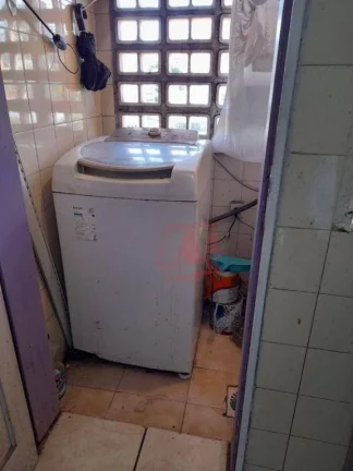 Imagem Na bairro Jardim Botânico,2 dormitórios e mobiliado