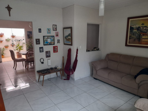 Imagem Casa com 3 Quartos à Venda, 140 m² em Bom Retiro - Matinhos