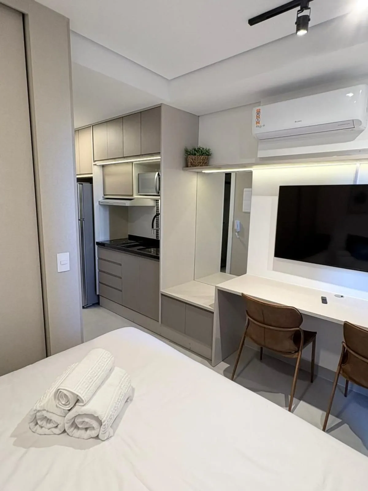 Imagem Apartamento com 1 Quarto para alugar, 19m² - Vila Dom Pedro I