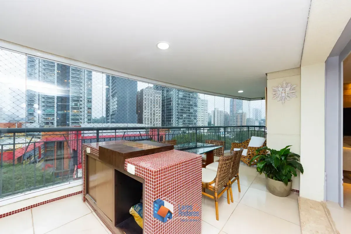 Imagem Apartamento para venda em Chácara Santo Antônio com 2 quartos, sendo 1 suíte, 129m²