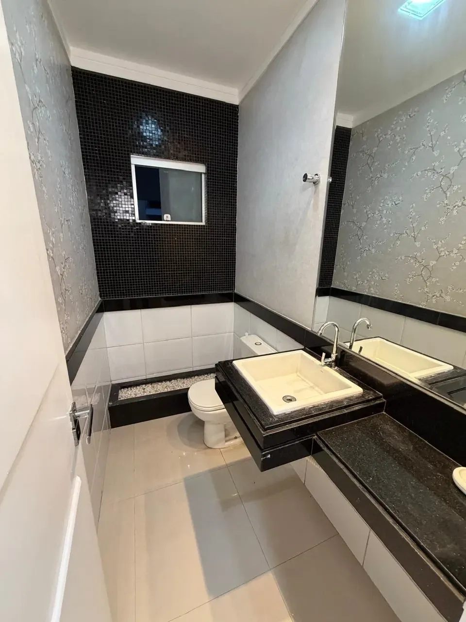 Imagem Casa de Condomínio com 4 Quartos à Venda, 365 m² em Parque do Jiqui - Parnamirim