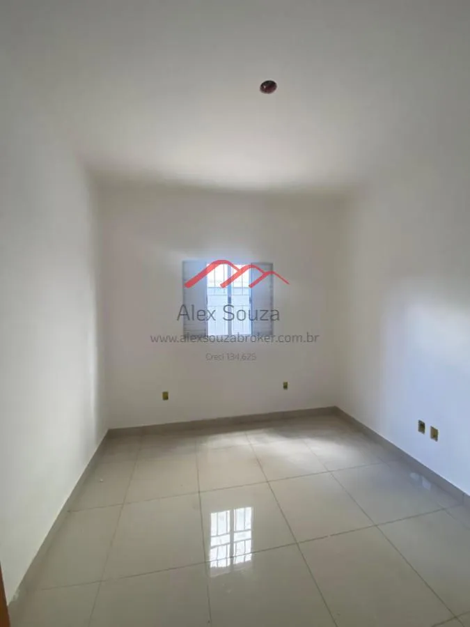 Imagem Casa para Venda em Sumaré, Jardim dos Ipês, 2 dormitórios, 1 suíte, 1 banheiro, 2 vagas