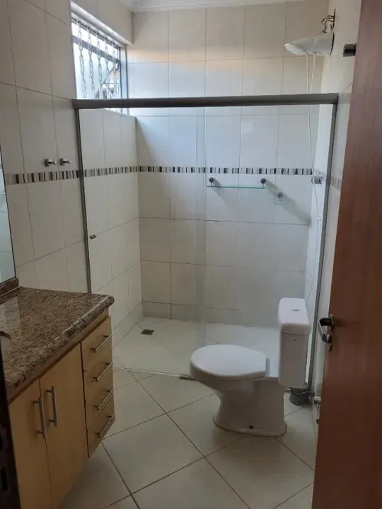 Imagem Casa Recém Reformada de 200m² na Vila Independência, em Sorocaba