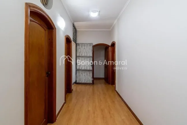 Imagem Casa à venda no Parque Taquaral, em Campinas/SP. Com 4 dormitórios, sendo 2 suítes com closet e h...