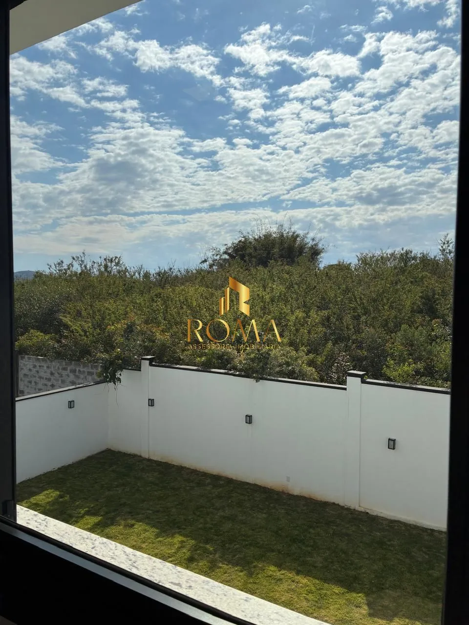 Imagem Casa de Alto Padrão à Venda no Condomínio Cidade Universitária | 364m² e Área Go
