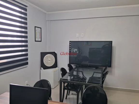 Imagem Escritório de Alto-Padrão mobiliado em Santos na Aparecida na avenida mais comercial do bairro à venda por R$ 375.000,00 ou locação R$ 4.000,00.