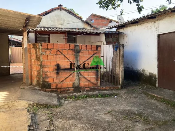 Imagem Casa para Venda em Limeira, Jardim Santana, 2 dormitórios, 1 banheiro, 5 vagas