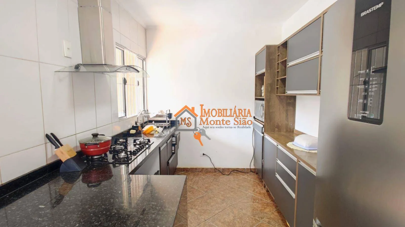 Imagem Sobrado à venda com 3 casas, 250 m² por R$ 450.000 - Parque Primavera - Guarulhos/SP