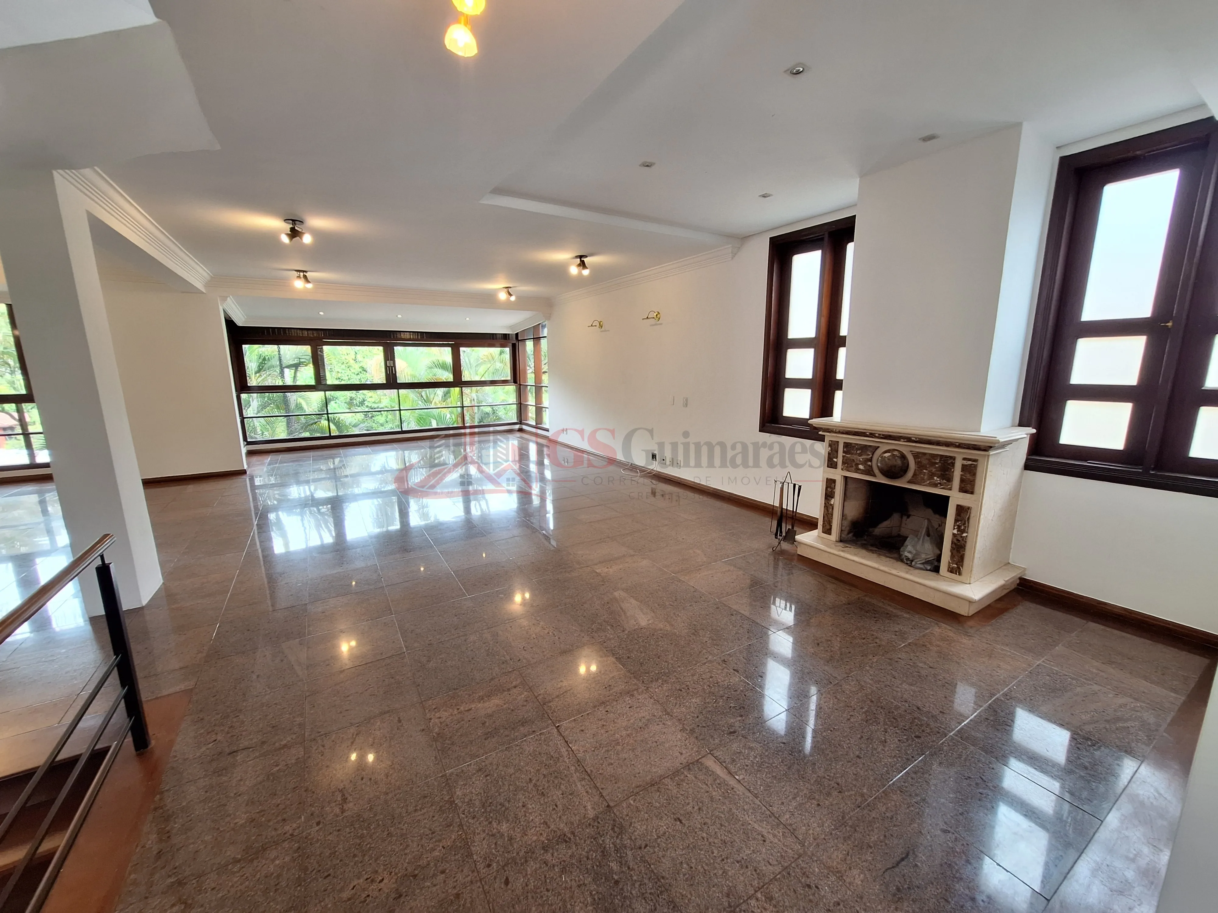 Imagem Casa no Residencial 10 - 421,06 m², 1 dormitório | Alphaville