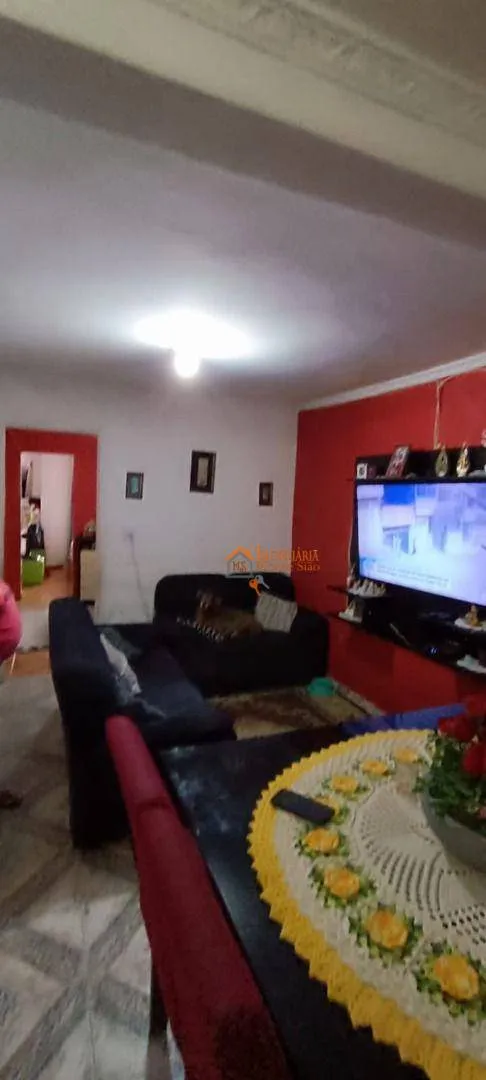 Imagem Casa com 4 dormitórios à venda, 150 m² por R$ 450.000,00 - Vila Rio de Janeiro - Guarulhos/SP