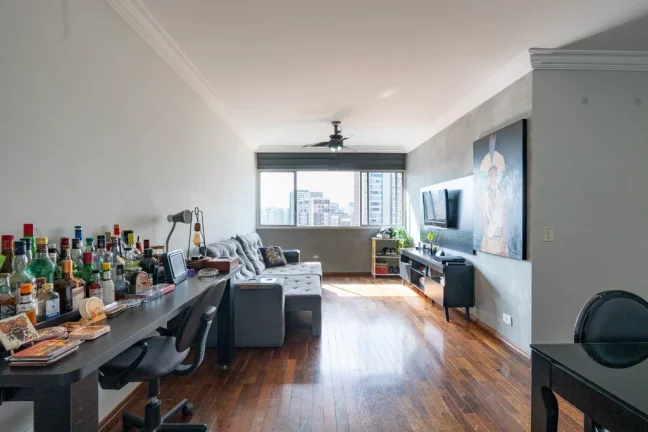 Foto do imóvel Apartamento à venda em São Paulo, Vila Olímpia, com 3 quartos, 104m2 em Alvorada