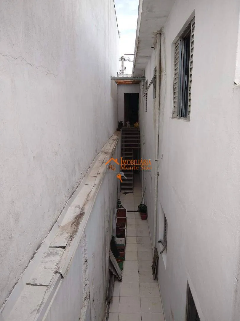 Imagem Sobrado com 3 dormitórios à venda, 200 m² por R$ 700.000,00 - Cidade Serodio - Guarulhos/SP