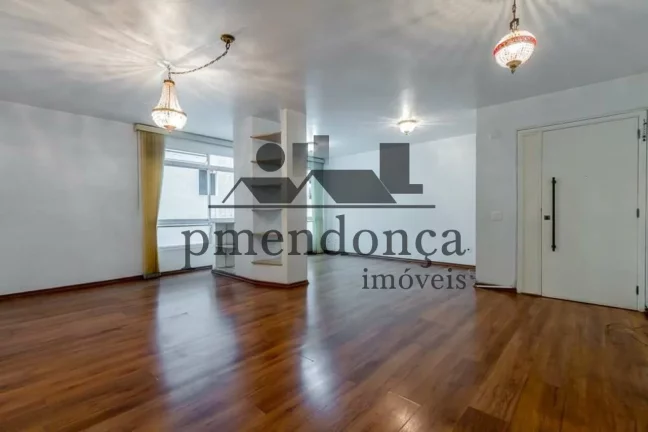 Apartamento com 155m² na Rua Baronesa de Itu, pronto para morar!