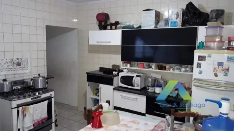 Foto do imóvel Baeta Neves Casa 200M², sendo dois imóveis no quintal, 2 vagas de garagem, ótima localização e valor !!!