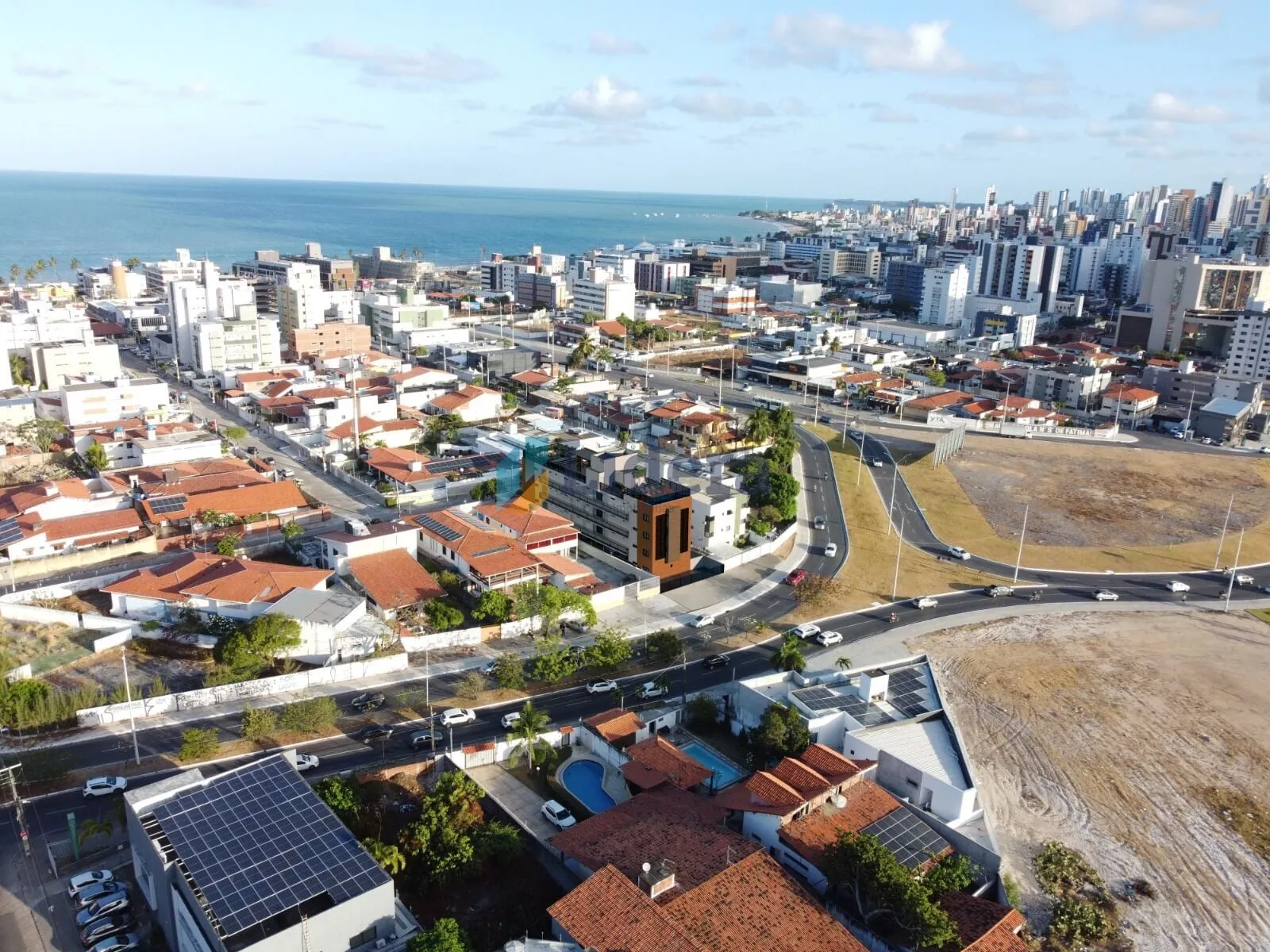 Imagem Apartamento térreo com área privativa - 68m²- 2 quartos - 1 suíte- Jardim Oceania, João Pessoa/PB