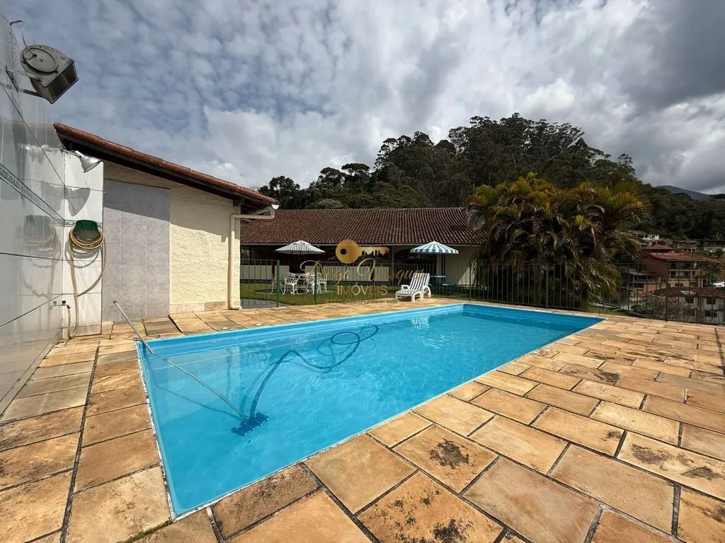 Foto do imóvel Casa para Venda em Teresópolis / RJ em Estrada das Pimenteiras