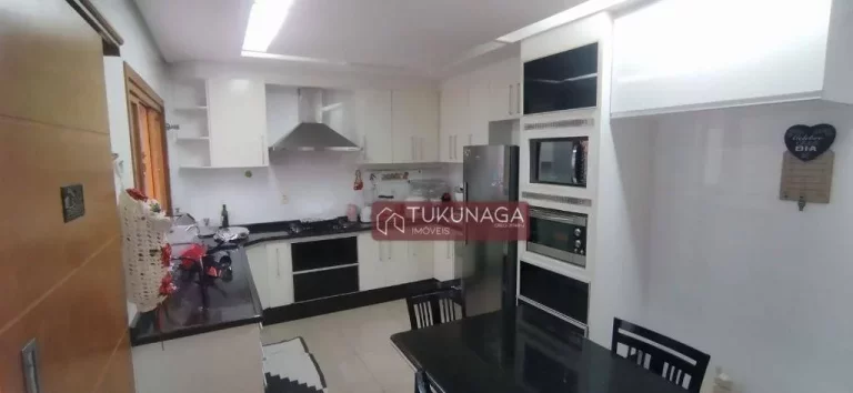 Imagem Sobrado à venda, 200 m² por R$ 550.000,00 - Jardim Adriana - Guarulhos/SP