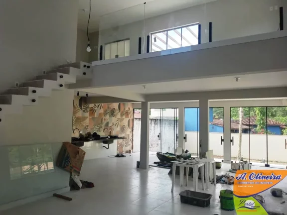 Imagem EXCELENTE CASA CONDOMINIO ALTO PADRAO