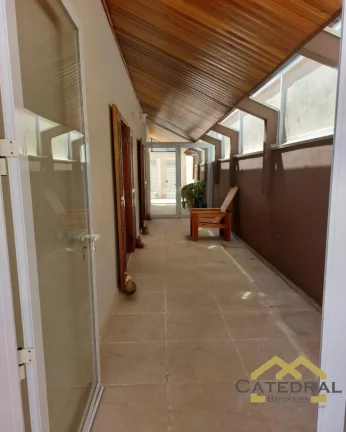 Imagem Casa com 2 Quartos, sendo 1 Suíte à venda por R$650.000,00 - 210m² - Jardim Guanabara - Jundiaí/SP