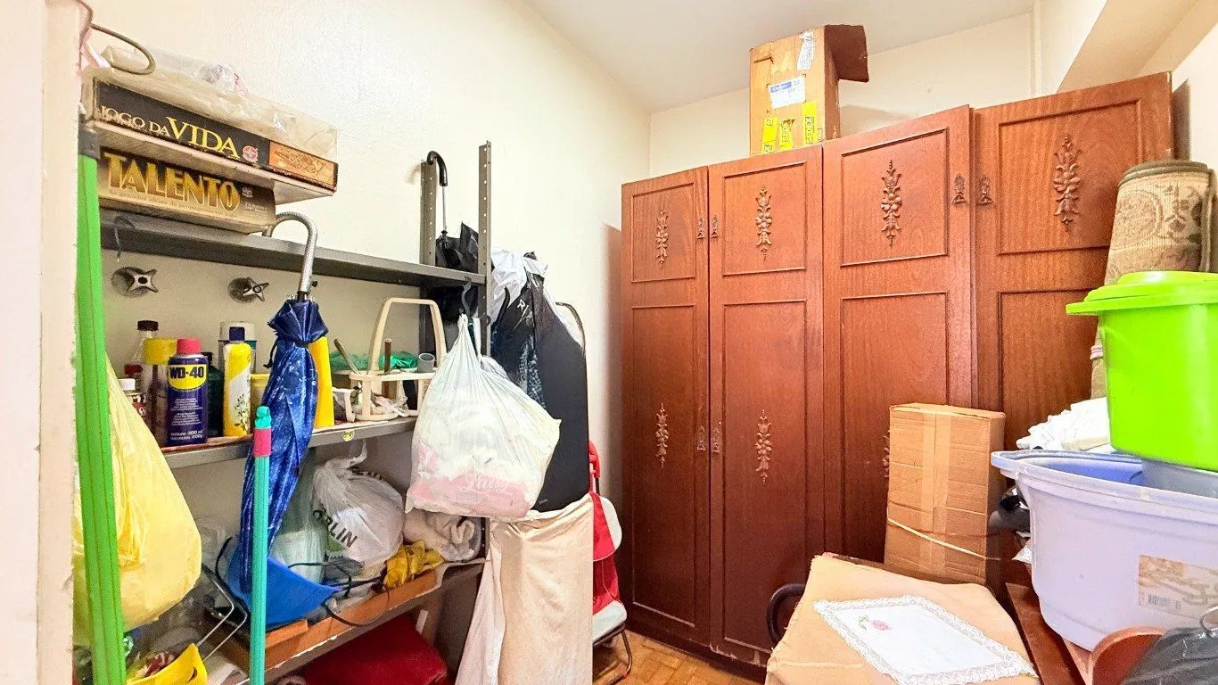 Imagem Apartamento de 3 dormitórios à venda no Bairro Petrópolis, Porto Alegre.