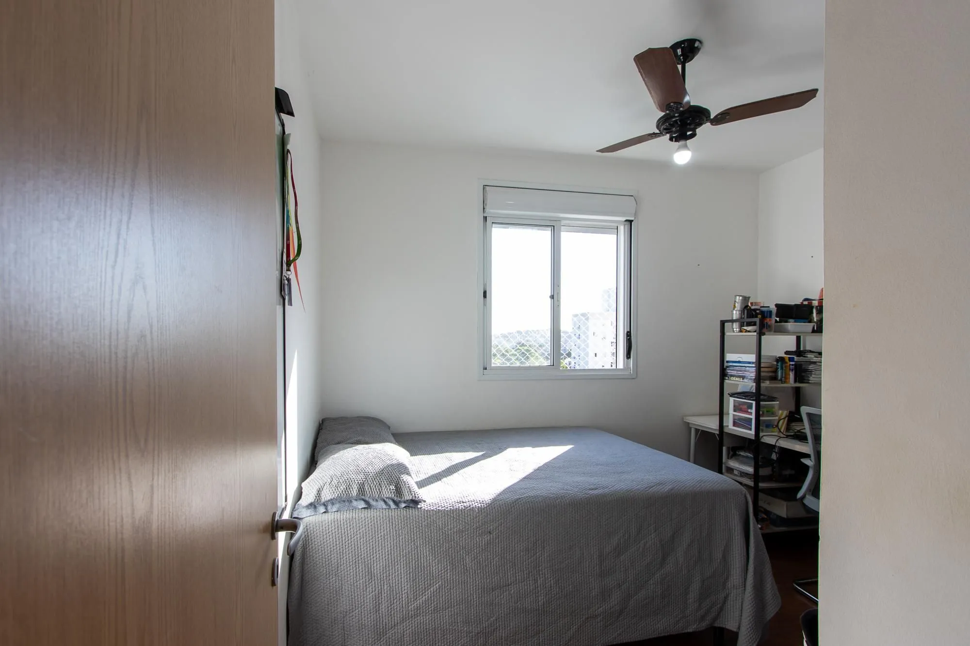 Imagem Lindo Apartamento 3 dorm à Venda na Tristeza, Porto Alegre,