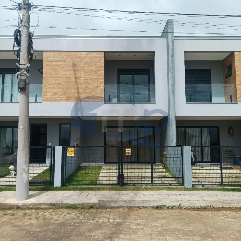 Foto do imóvel Sobrado semimobiliado de 2 suites a venda no Morada das Palmeiras, em Torres/RS em Rua Antônio Pereira Filho