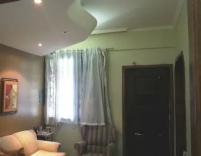 Imagem Casa para Venda - 330m², 5 dormitórios, sendo 1 suites, 7 vagas - Menino Deus