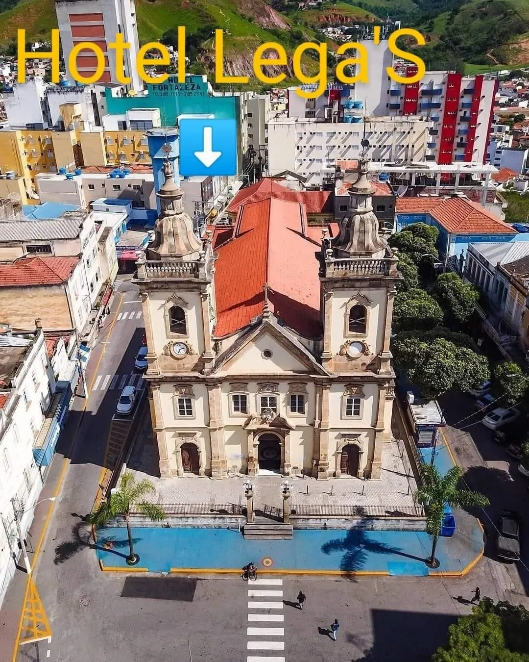 Imagem Comercial à venda 16 Quartos, 300M², Centro, Aparecida - SP