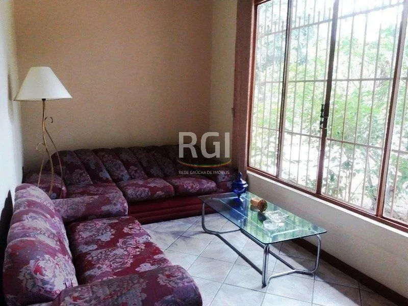 Imagem Casa para Venda - 250m², 5 dormitórios, sendo 3 suites, 2 vagas - Ipanema