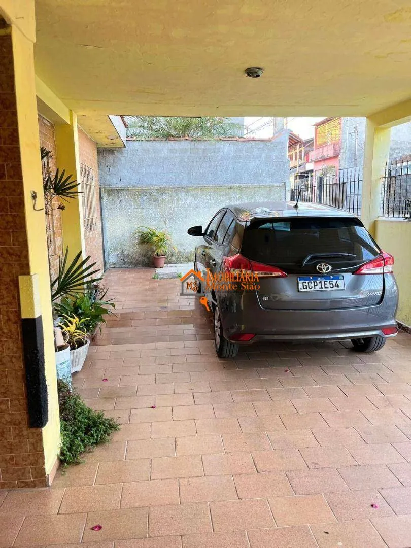 Imagem Casa com 3 dormitórios à venda, 250 m² por R$ 468.000,00 - Vila Paraíso - Guarulhos/SP