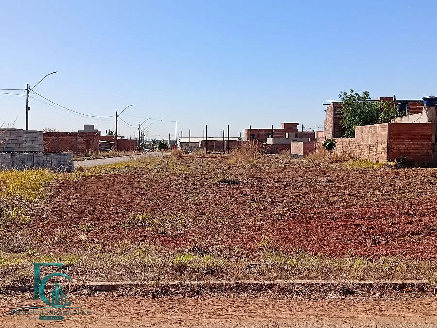 Imagem Oportunidade, terreno comercial com entrada parcelada